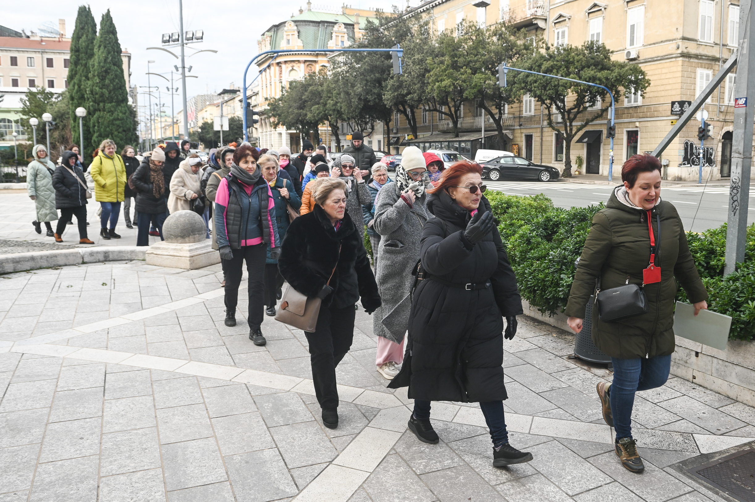 Kreće se u obilazak centra Rijeke / Foto: Nikola BLAGOJEVIĆ
