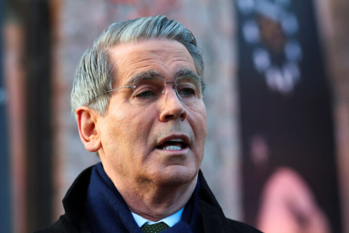 Scott Bessent / REUTERS/Denis Balibouse