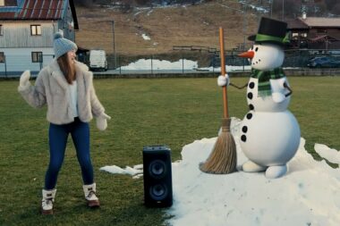 Snješkopalj u Mrkoplju / Foto M. KRMPOTIĆ