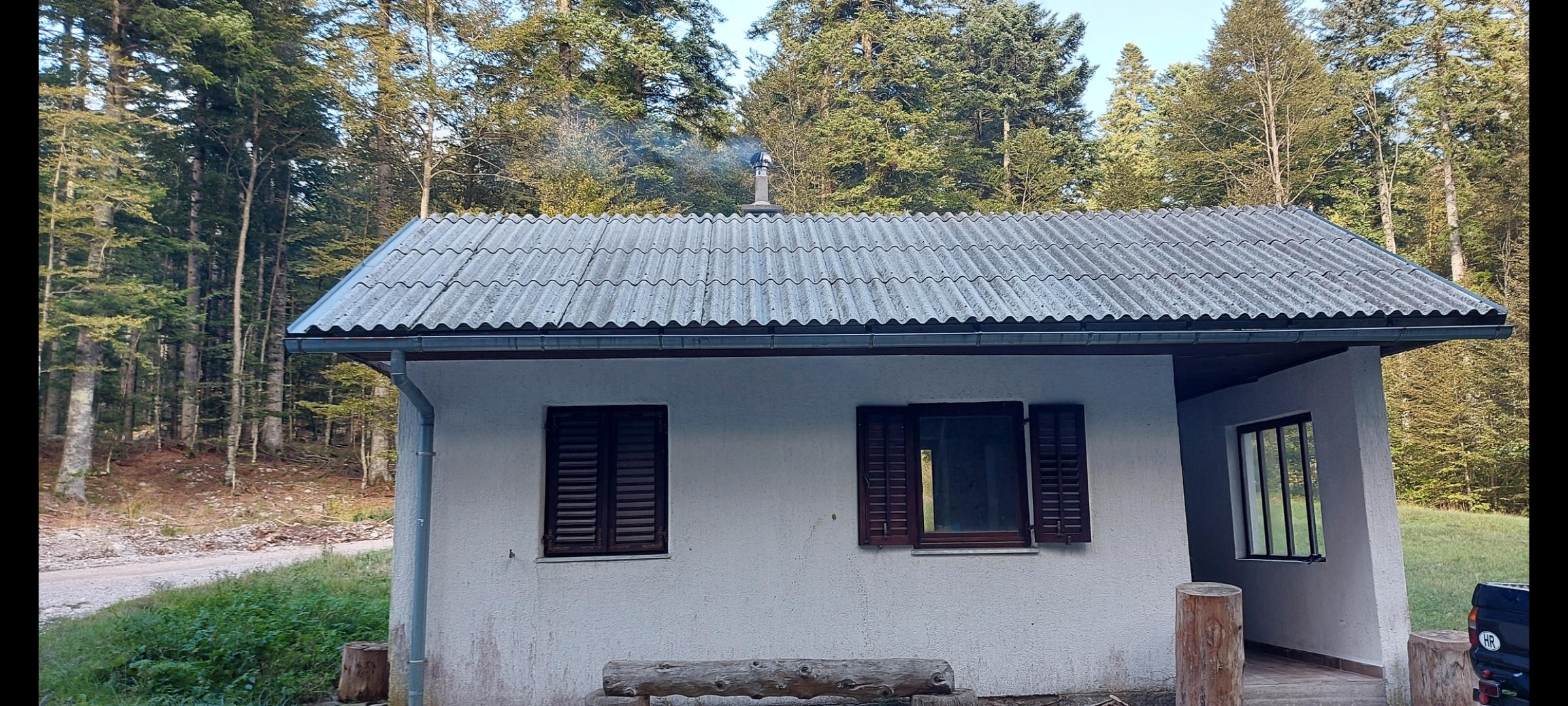 Kućica Brižac prije dvije je godine obnovljena u suradnji PD-a Pliš i Šumarije Klana