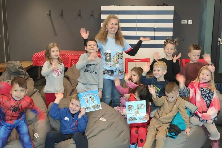 Mališani sa spisateljicom Tatjanom Udović