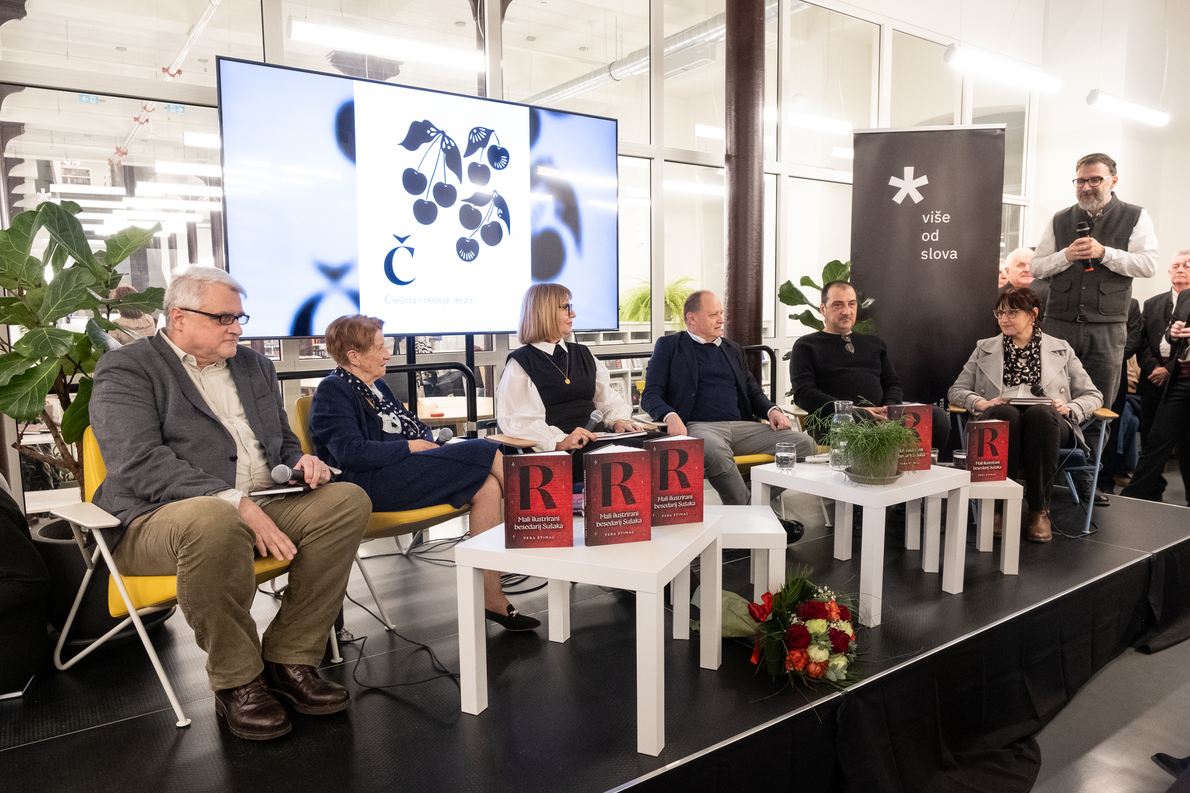 Mladen Urem, Vera Štimac, Leonida Domijan Fišter, Davor Štimac, Milan Zagorac i Marina Marinković na predstavljanju knjige / Foto Nikola BLAGOJEVIĆ