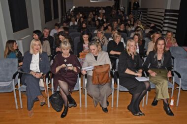 Foto Dean Miculinić