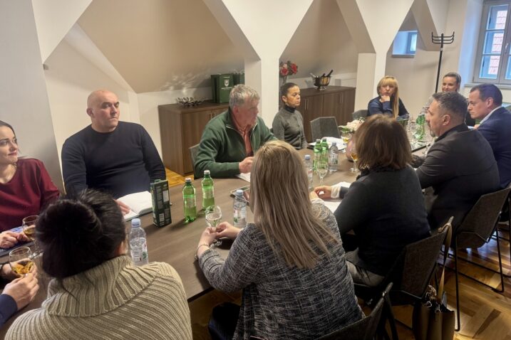 Sastanak gradonačelnika i djelatnika gradskih uprava Čabra, Delnica i Vrbovskog