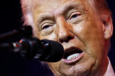 Foto REUTERS/Kevin Lamarque/File Photo