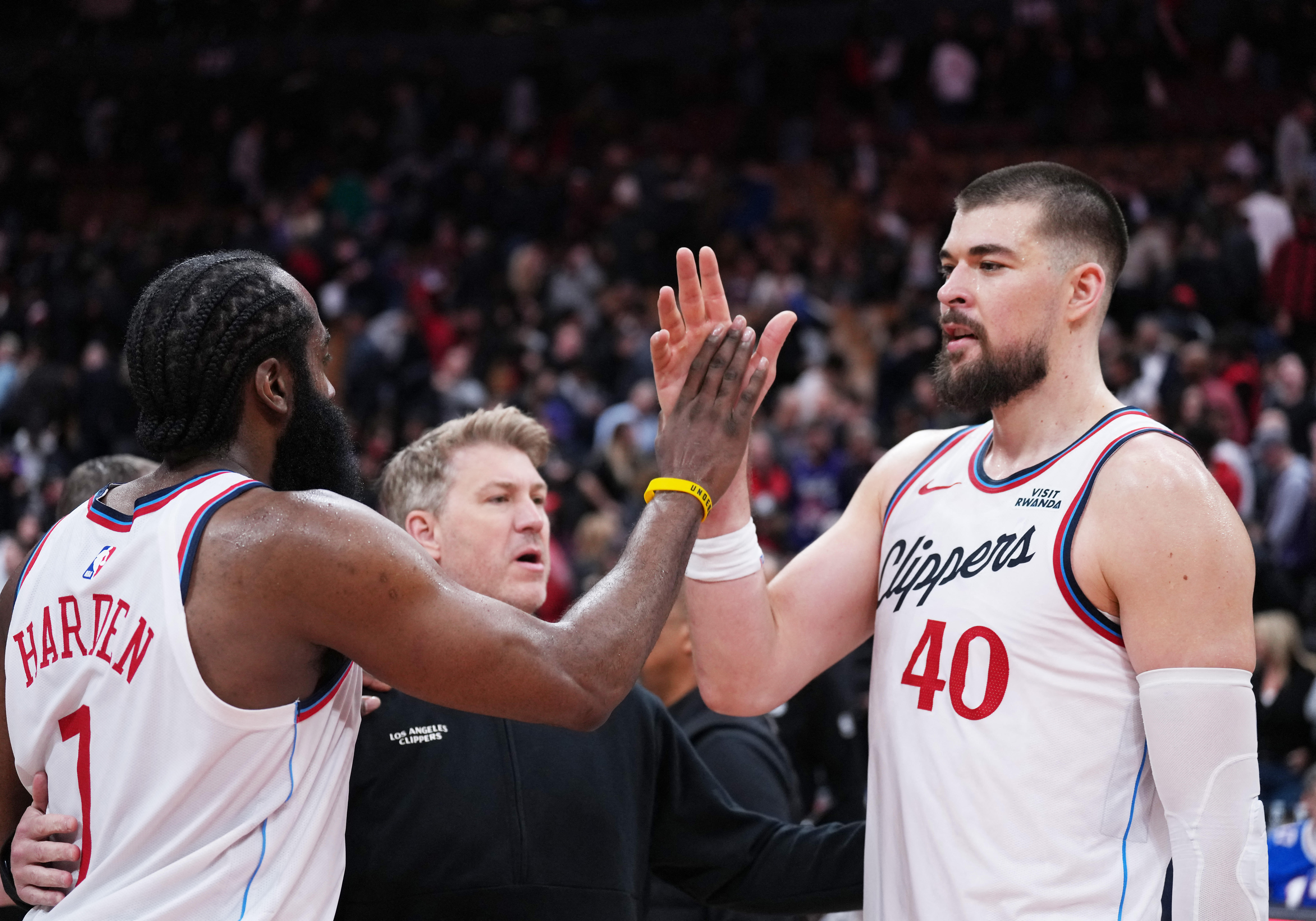 James Harden i Ivica Zubac/Foto REUTERS