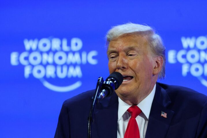 Donald Trump / Foto REUTERS/Denis Balibouse