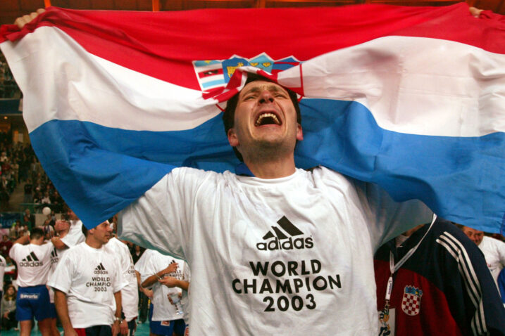 LISABON, 2. VELJAČE 2003. - Petar Metličić slavi nakon pobjede nad Njemačkom 34:31 u finalu SP-a/Foto REUTERS