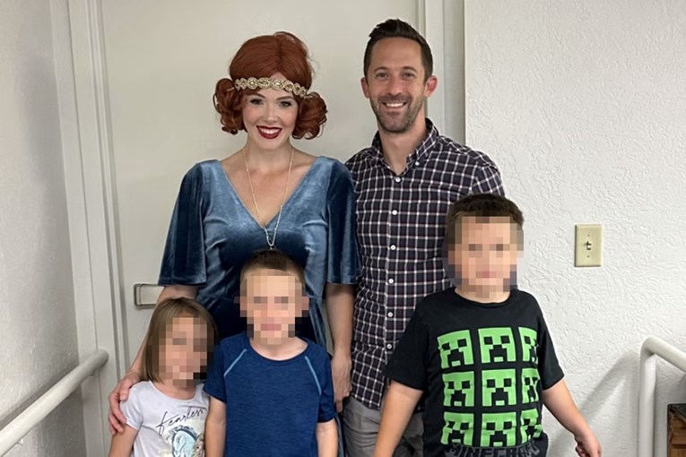 Elleshia Seymour s bivšim suprugom Kendallom i njihovo troje djece / Foto društvene mreže