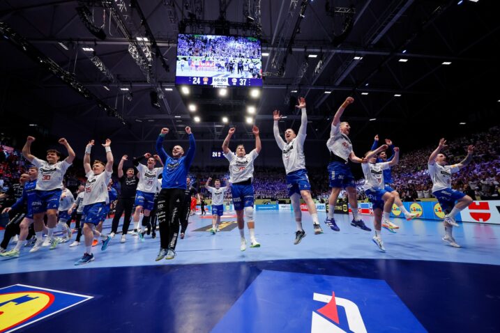 Radost Farana nakon prve pobjede/Foto EHF