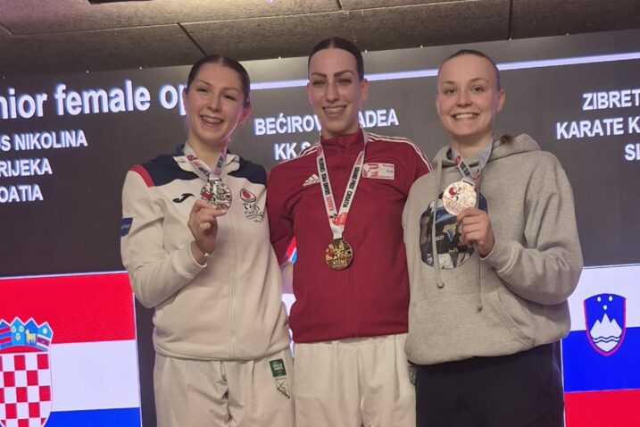 Nikola Golomboš na postolju