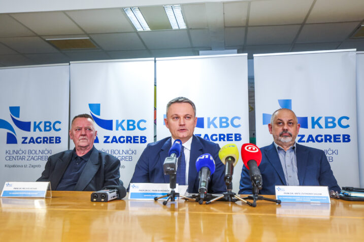 U ravnateljstvu KBC-a Zagreb konferencija za medije povodom javnog priopćenja Sindikata KBC-a Zagreb koje se odnosi na funkcioniranje Objedinjenog hitnog bolničkog prijama u KBC-u Zagreb - ravnatelj Fran Borovečki / Foto: Slavko Midzor/PIXSELL