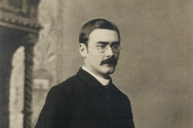 Rudyard Kipling / Foto Bourne & Shepherd studio, Calcutta (1892); Public Domain, Wikimedia Commons