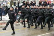 Policijski (para)vojni kič u središtu Banja Luke. Politička klika slavi praznik koji ne postoji / Foto: Dejan Rakita/PIXSELL