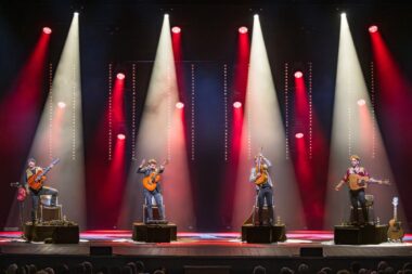 40 Fingers / Foto Press