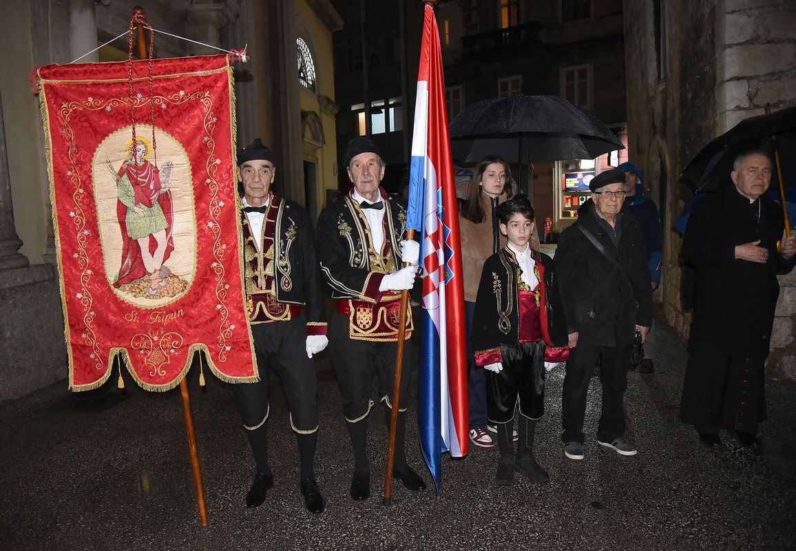 Foto Dean Miculinić