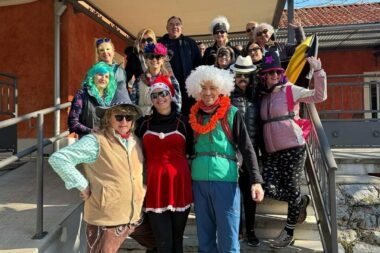 Maškarano pješačenje "One su hodile" / Foto TZ Matulji