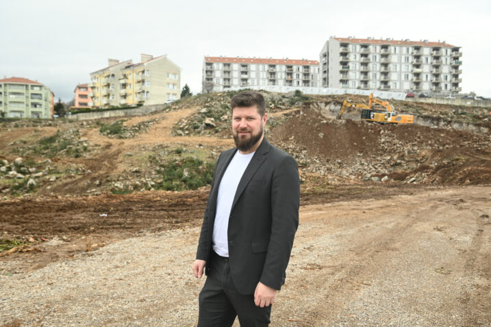 Kastav je godinama u vrhu po gospodarskom rastu - Matej Mostarac na gradilištu nove škole u Rešetarima / Foto Nikola BLAGOJEVIĆ