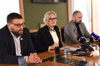 Foto Dean Miculinić