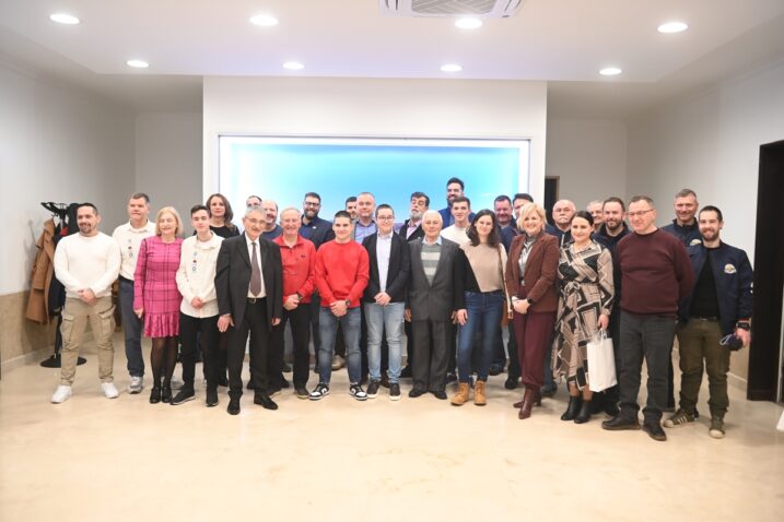 Laureati iz tehničke kulture na primanju kod gradonačelnice Ive Rinčić / Foto Nikola Blagojević