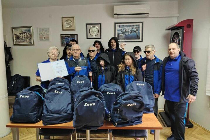 Sportskom klubu slijepih uručena sportska oprema Zaklade Adris
