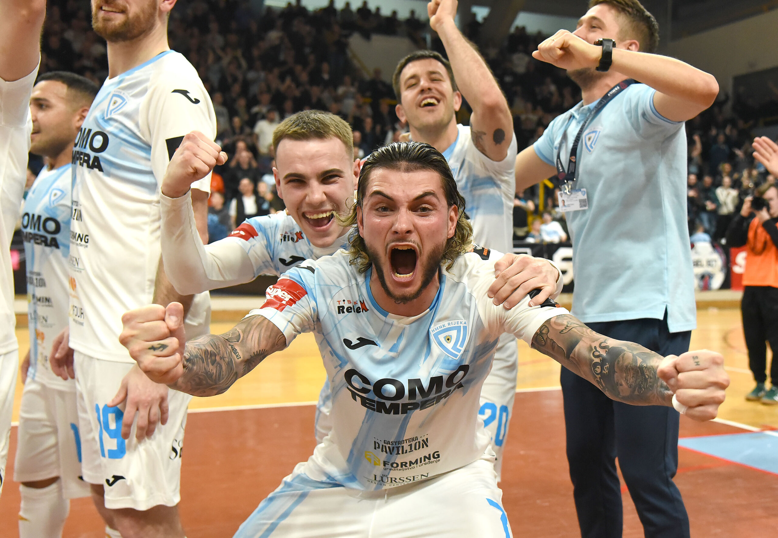 Dani i Filip Kamauli/D. MICULINIĆ