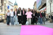 Cilj akcije bio je upoznati građane sa simbolikom ružičastih majica / Foto Nikola Blagojević