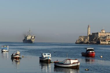 Ilustracija luke Havana / Foto REUTERS/Norlys Perez