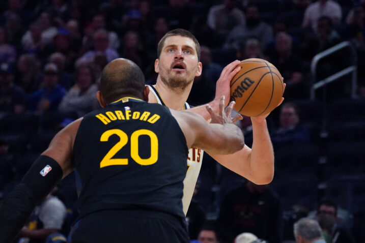 Nikola Jokić i Al Horford/Foto REUTERS