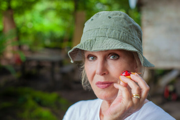 Joanna Lumley, Foto: Burning Bright Productions