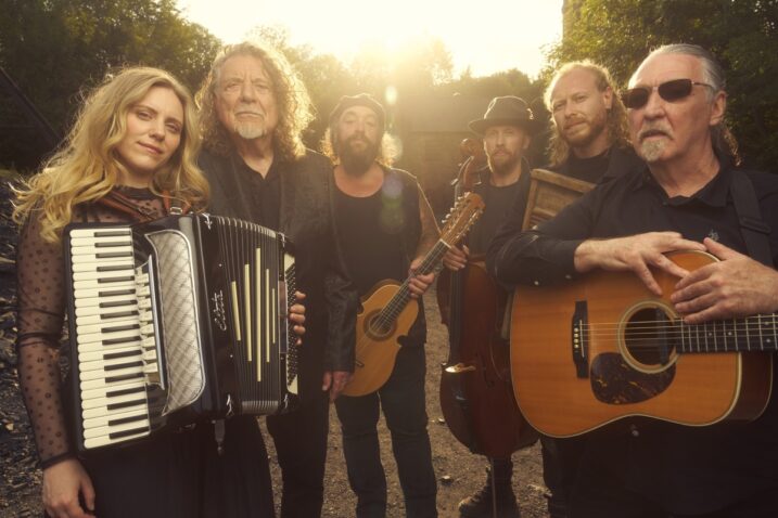 Robert Plant i Saving Grace / Foto Tom Oldham