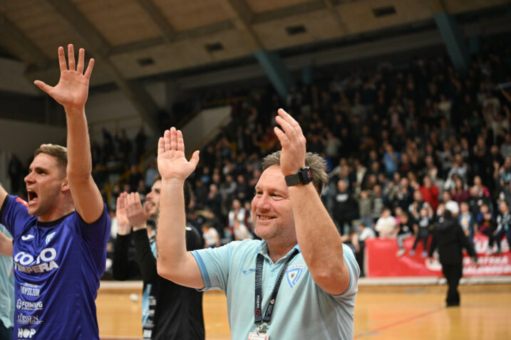Trener HMNK Rijeka vjeruje da će trofej ostati na Trsatu: “Huk s tribina donijet će mirnoću u realizaciji”