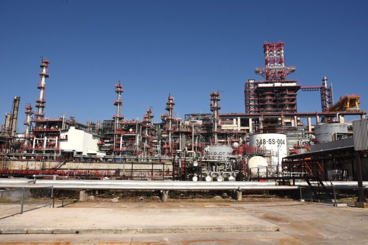 Novo postrojenje proizvodit će iz teških ostataka visokovrijedni petrol-koks omogućujući povećanje prerade sirove nafte / Foto Dean Miculinić