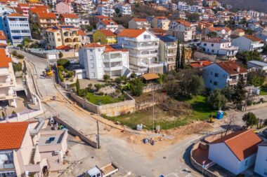 Grad Crikvenica gradi upojni bunar u naselju Benići / Foto Marino Klement