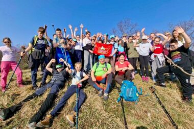 Izlet podmlatka PD Lisina oduševio je i najmlađe ljubitelje planinarenja i one iskusnije