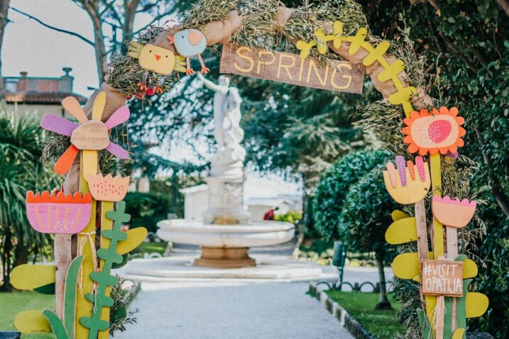 Opatijski pozdrav proiljeću uz posebnu dekoraciju i foto punktove / Foto D. Mikičić