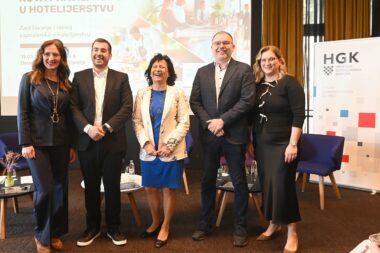 I teorija i praksa su važni - Gordana Nikolić, Filip Kapetanović, Jasna Rilović, Branimir Blajić i Nataša Kovačić Stilinović / Foto Marko Gracin