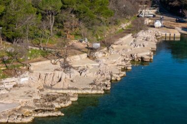 Projektom uređenja obalnog pojasa poluotoka Kačjaka obuhvaćeno je sedam manjih cjelina / Foto Marino Klement
