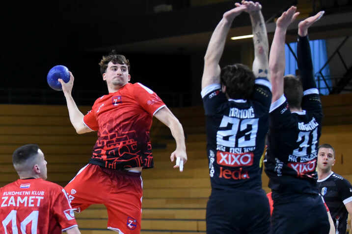 GOTOVO TREĆINA GOLOVA - Tin Tomljanović/Foto D. MICULINIĆ