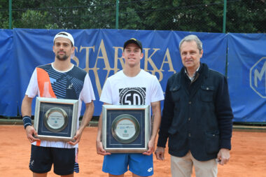 Gabriele Bosio, Vjačeslav Bjelinskij i direktor Branko Horvat/Foto N. BLAGOJEVIĆ