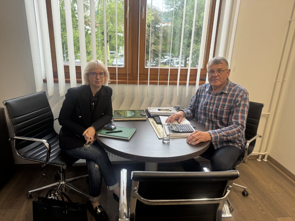 Barbara Renka, direktorica Radija Gorski kotar, i Dražen Mufić, gradonačelnik Vrbovskog / T. KUŠIĆ