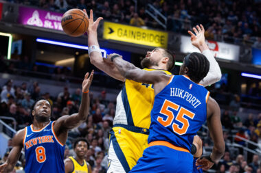 Ivica Zubac i Ariel Hukport/Foto REUTERS