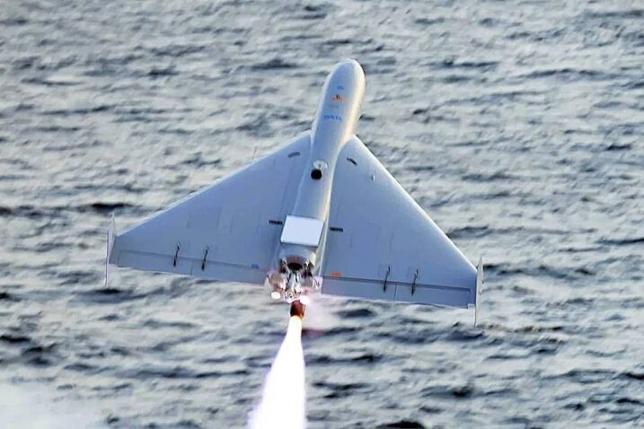 Američki dron LUCAS ispaljen tijekom testiranja u Perzijskom zaljevu / Foto NAVCENT Public Affairs