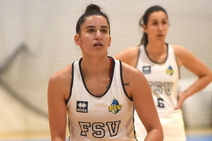 Mia Mašić/D. MICULINIĆ