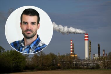 Pavle Jakovac (u krugu), privatna arhiva / Rafinerija u Slovačkoj, Foto: REUTERS