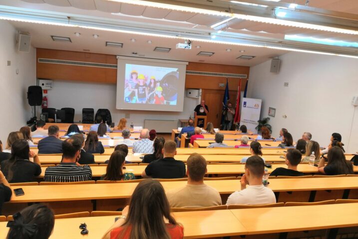 Sveučilišni profesori moći će raditi do 67. godine