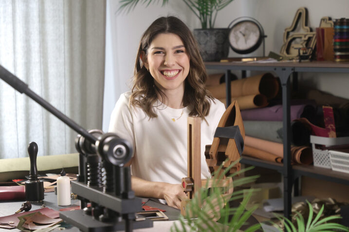 Kristina Jeleč, znanstvenica koja izrađuje novčanike, Foto: Bruno Jobst