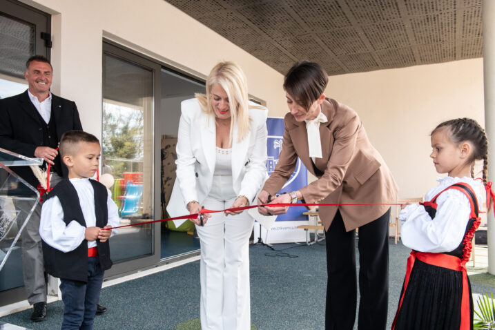 Svečano rezanje vrpce / Foto Nikola BLAGOJEVIĆ