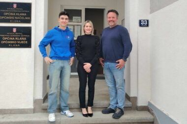 Paulo Medvedić, Sanja Sušnik i Aljoša Bratuša / Foto Općina Klana