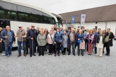 Riječka delegacija u kojoj su bili i članovi Udruge slijepih ispred Tehničkog muzeja Slovenije / Foto Vladimir Mrvoš
